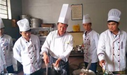 南京厨师直播爆料事件视频,揭秘后厨真相