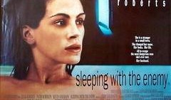 与敌共眠电影在线观看,揭秘战地爱情与间谍阴谋的惊心动魄